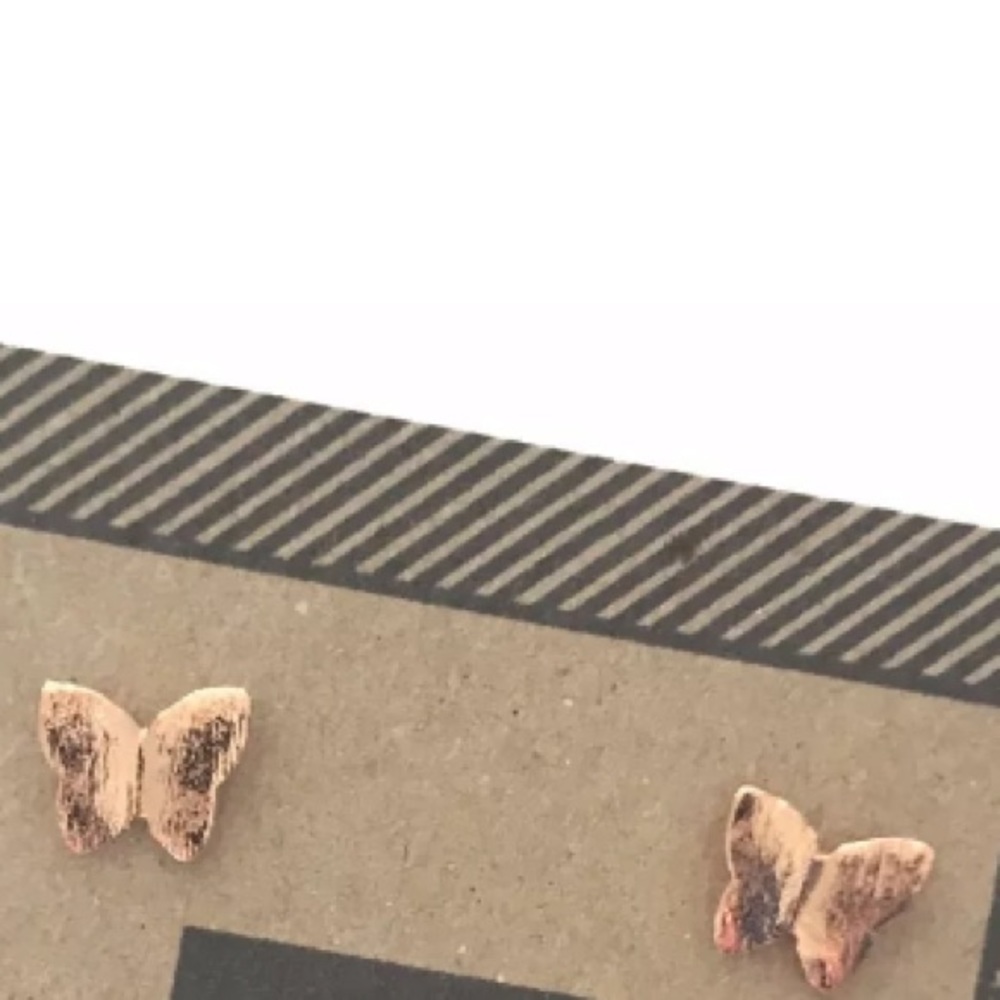 NEW!๐๐๐ฆ๐๐BUTTERFLIES!๐๐๐ฆ๐๐ROSE GOLDEN! - Picture 3 of 8